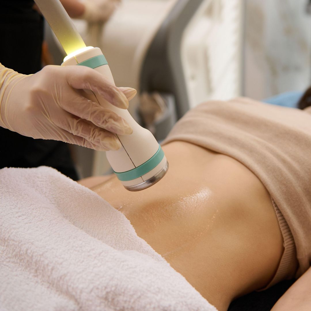 Body contouring treatment targeting stubborn areas after weight loss in Hastings